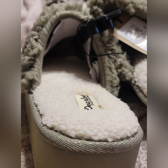 NWT Dearfoam Khaki Washable Gel Infused Memory Foam Large - Picture 7 of 7